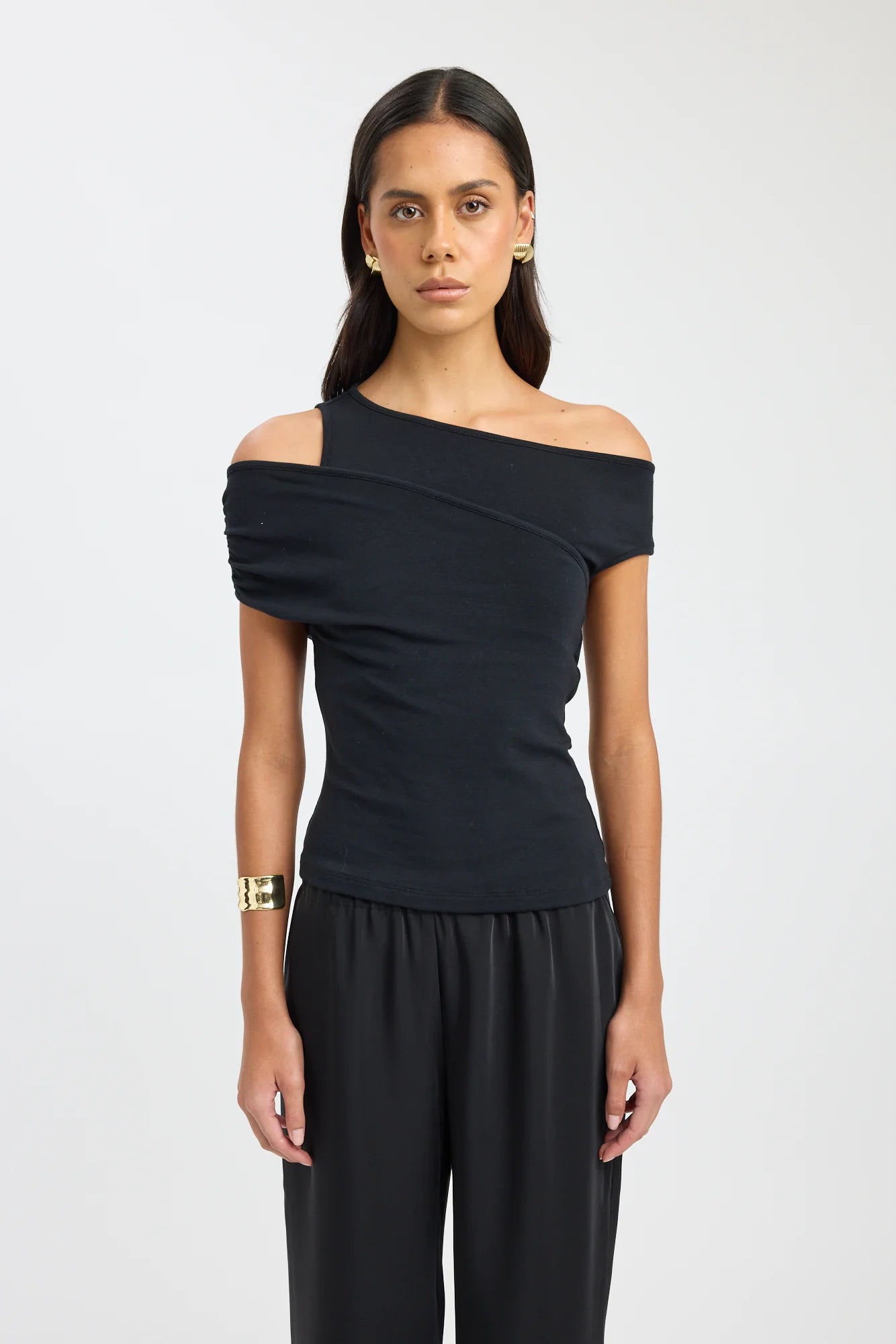 Atis Asymmetric Top