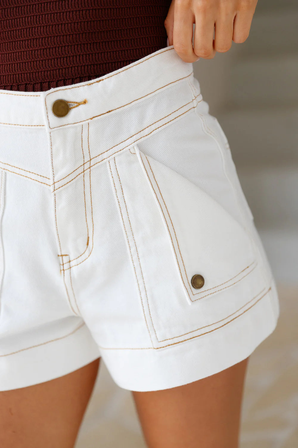 California Calling Shorts White