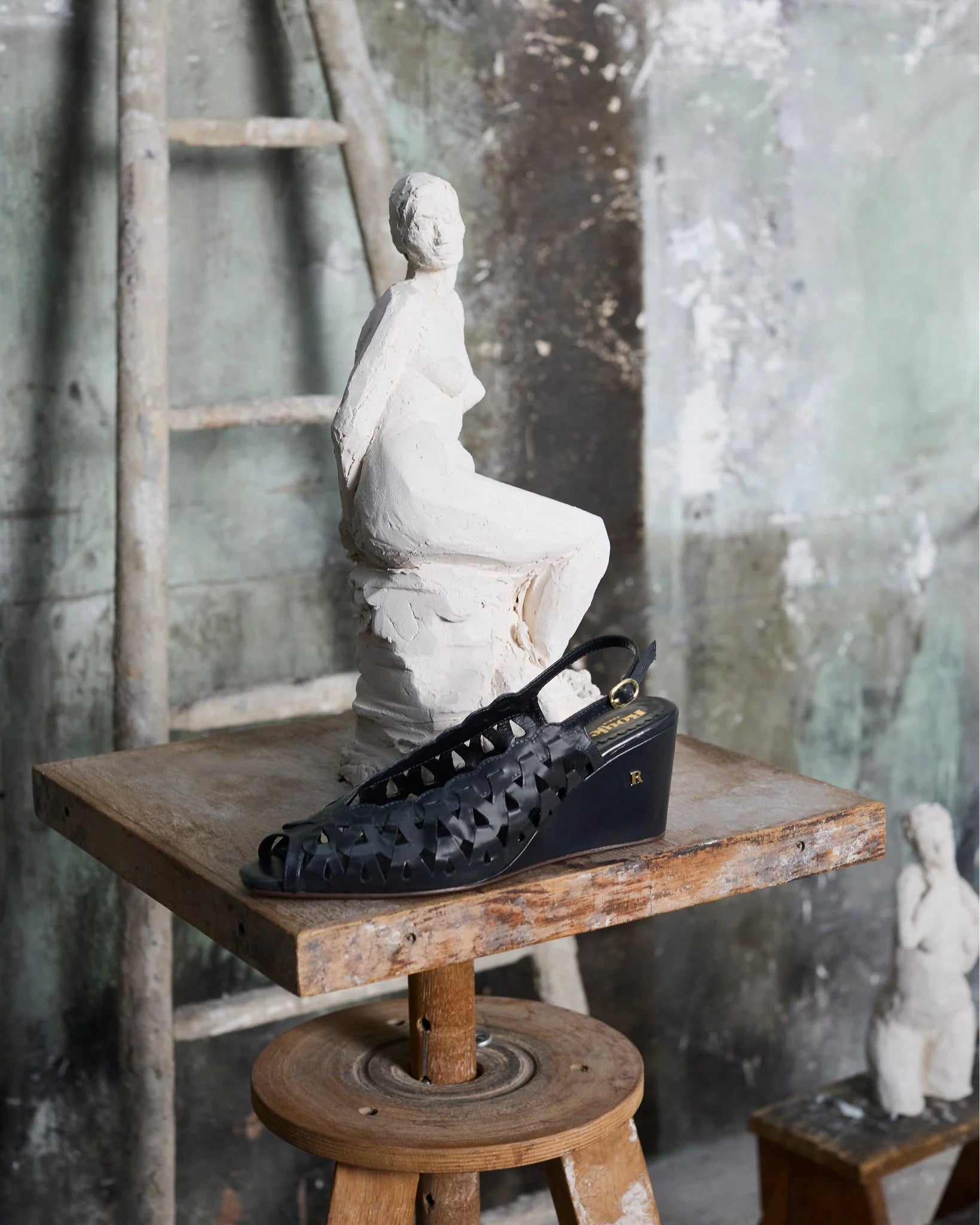 BORDELAISE sandals