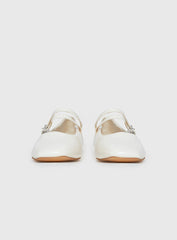 Billini Finnegan Ballet Flats Bone Patent