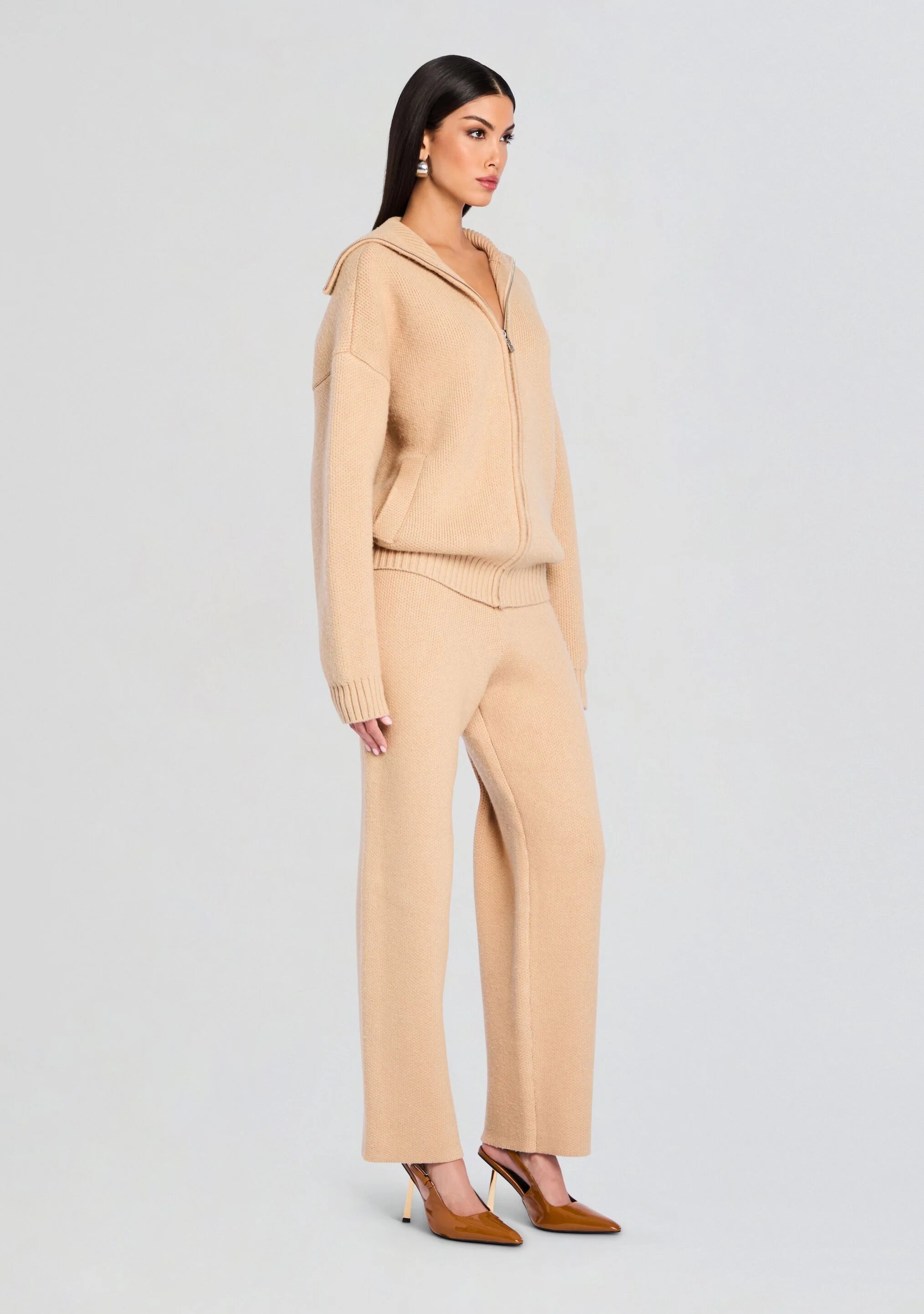 Amara Pant